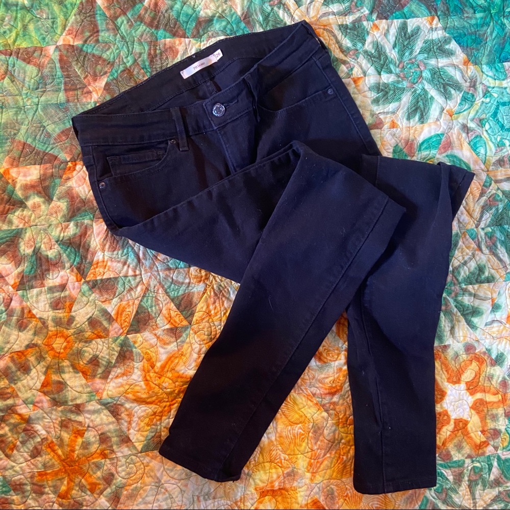 Black Levi jeans